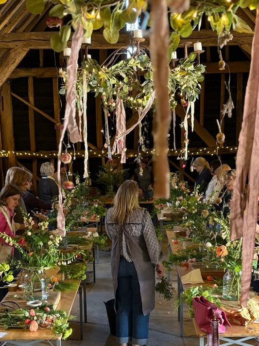 Seasonal Floral Vases, Vessels and Beautiful Bowls Workshop